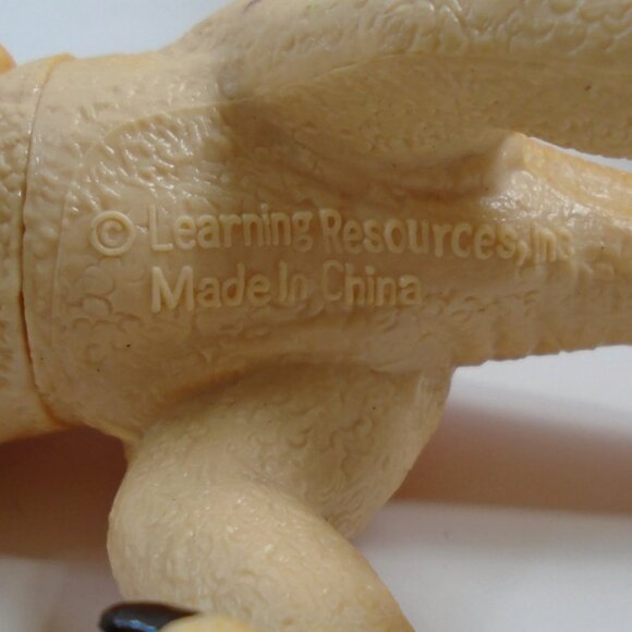 Learning Resources Jumbo Dinosaurs Set Triceratops, Velociraptor, Stegosaur 3408 - Picture 7 of 7